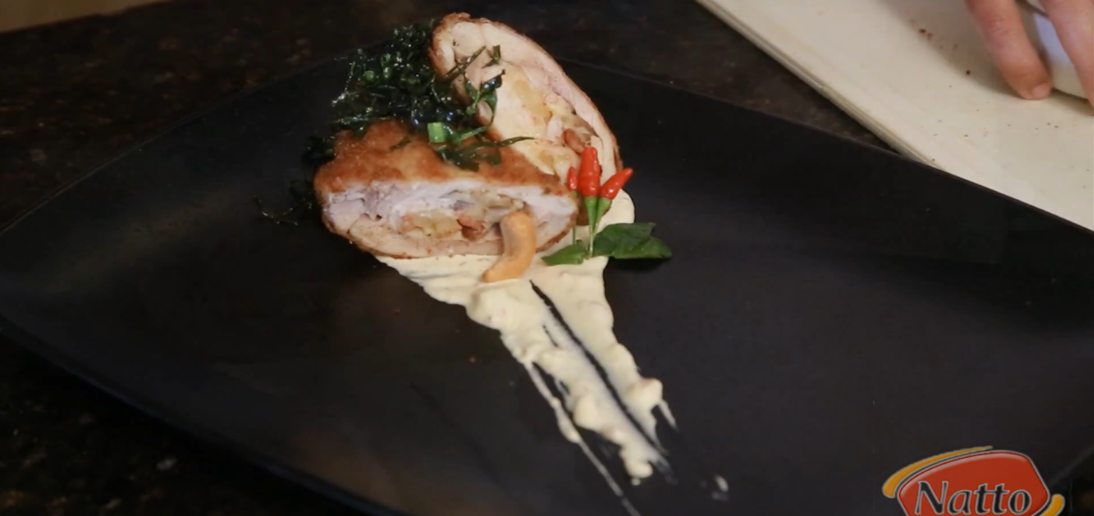 Sobrecoxa desossada recheada