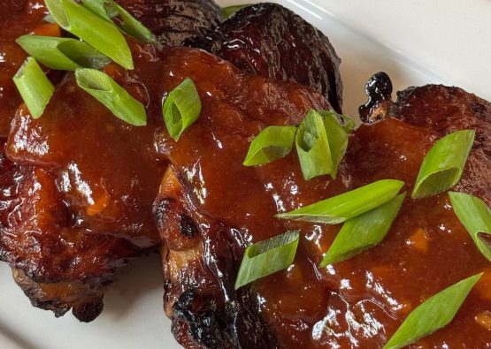 Meio das asas Natto com BBQ de goiabada Meio das asas Natto com BBQ de goiabada